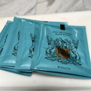 - -Lord Jones Bath Salts High Formula 6 oz total